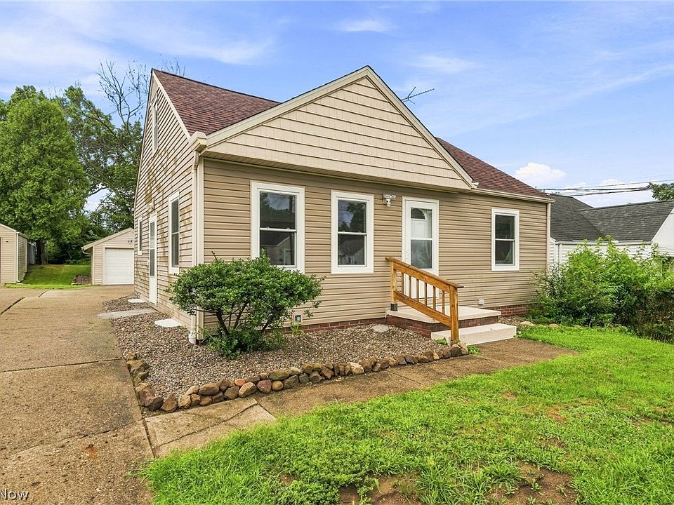 1st image of 1534 Norwood Pl NW
