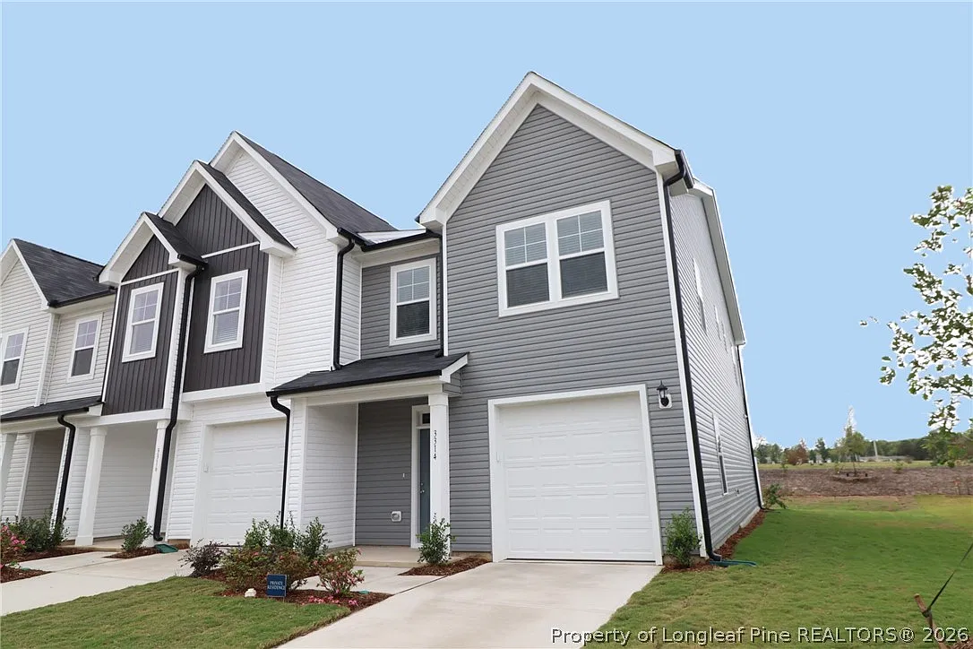3 bed, 2.5 bath, 1755 sqft, $1,750 — Photo 1