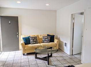 1455 9th St APT 21, Santa Monica, CA 90401