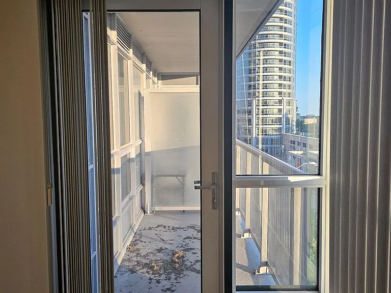 151 Village Green Sq #506 — Photo 9
