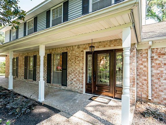 3rd image of 10722 Fawnview Dr