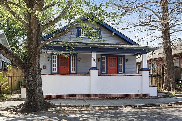 1st image of 409 Bouny St