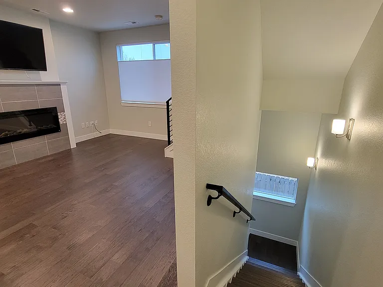 Living Room, entrance