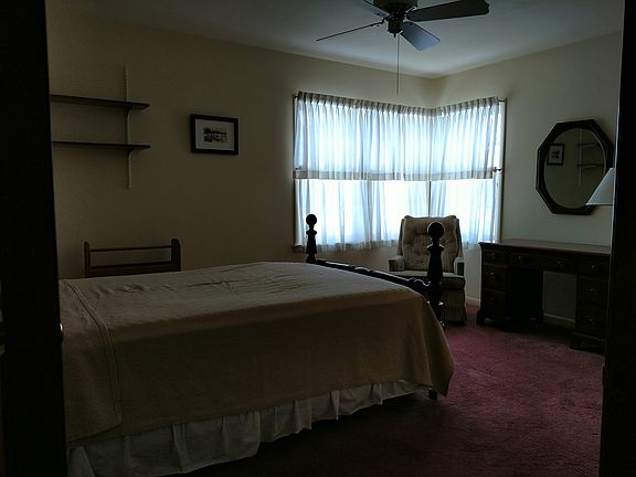 3rd image of 200 Hope Ave