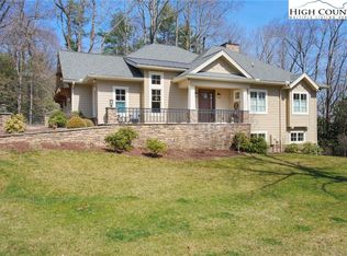 361 Wonderland Trl, Blowing Rock, NC 28605