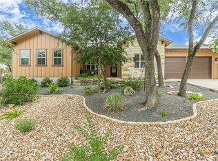 908 Dancing Oak Ln, San Marcos, TX 78666