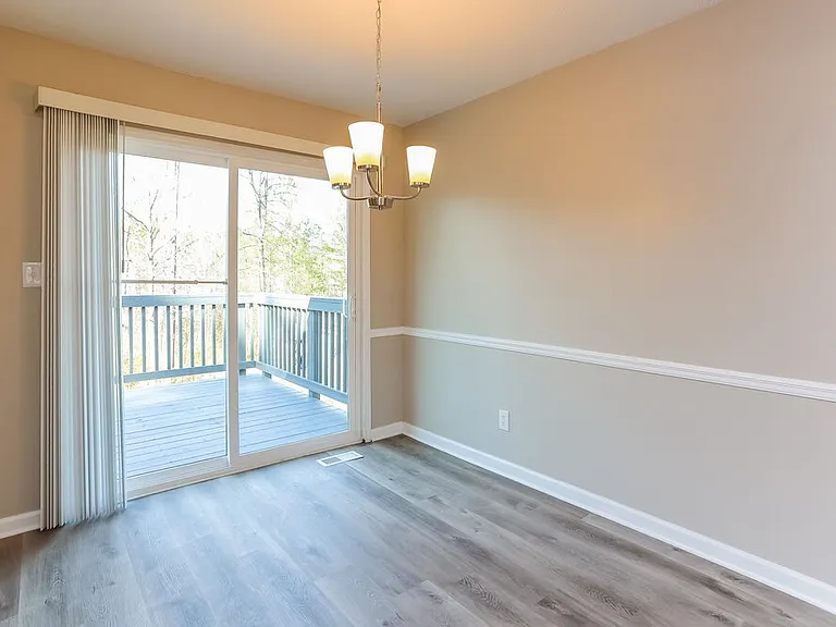 3204 Plymouth Rock Dr — Photo 5