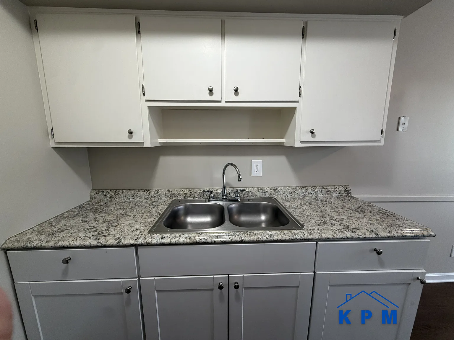 2 bed, 800 sqft, $945 — Photo 4