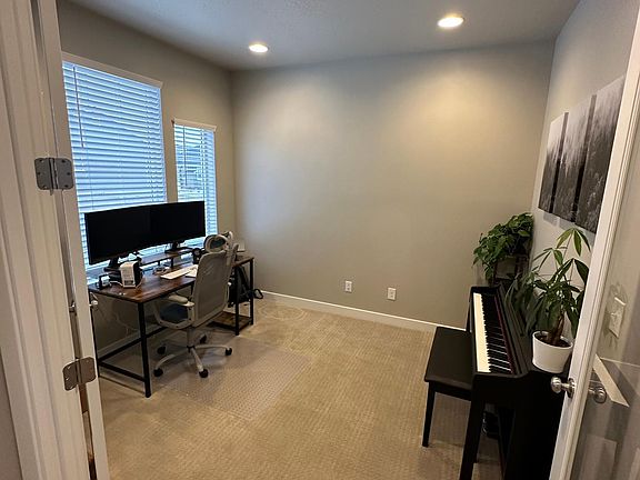 4th image of 4057 W Penstemon Way