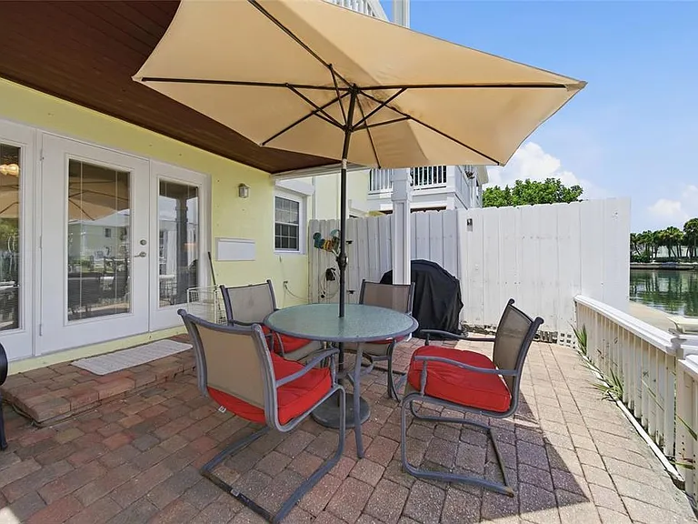 5092 Beach Dr SE #A — Photo 31