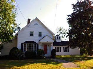 78 School St, Chelmsford, MA 01824