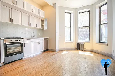 Rented by Next Door Realty NYC