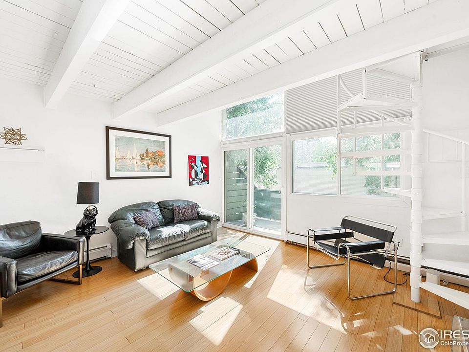 1st image of 1842 Canyon Blvd #211