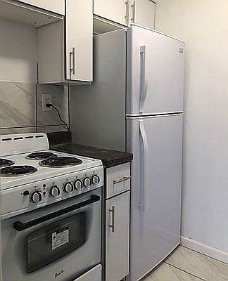 4th image of 60-16 86th St #2C