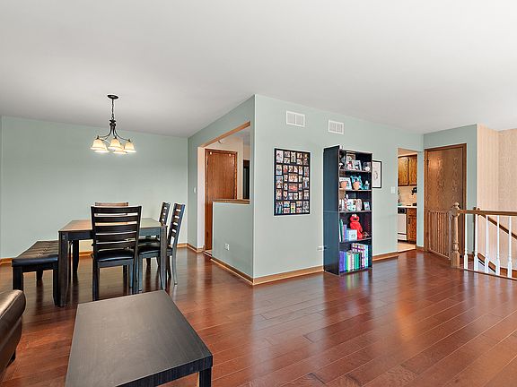 5th image of 15347 S 73rd Ave #28