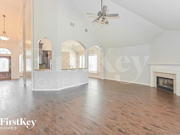 3rd image of 20314 Umber Oak Ct