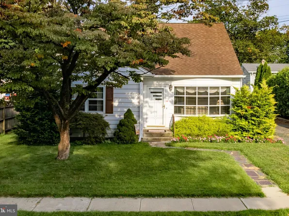 38 Wilson Ave, Hamilton, NJ 08619