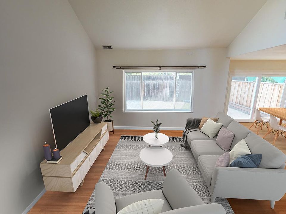 Optionally furnished common areas! Common areas can come beautifully furnished by our in-house design team for an additional fee.