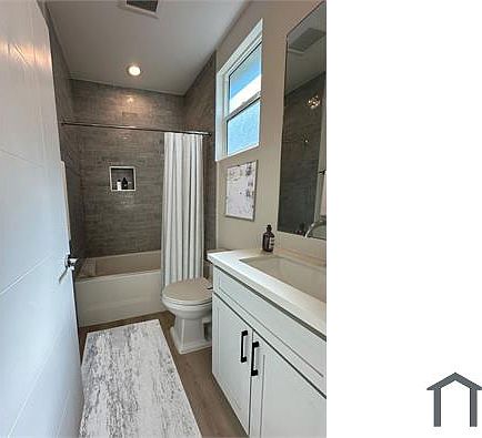 4th image of 14248 Roscoe Blvd #14250