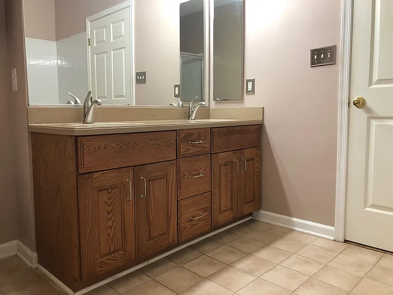 2412 Chestnut Terrace Ct #103 — Photo 7