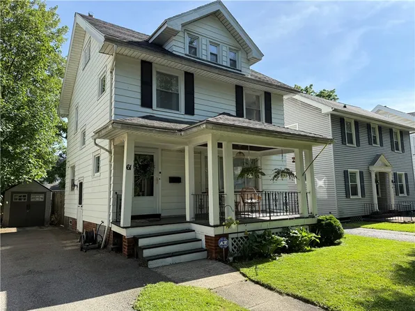 61 Winbourne Rd, Rochester, NY 14611
