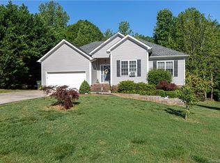 813 Chipmeadow Ln, York, SC 29745