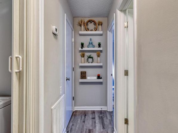 1408 Perrin Dr APT D
