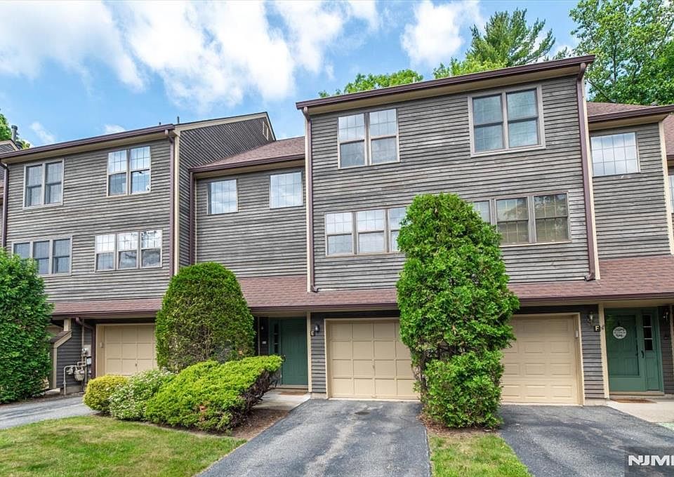 1st image of 23 Foxboro Ln APT E