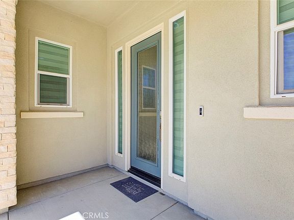 3rd image of 28619 Bloom Ln