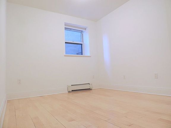 4th image of 143 Orchard St #2C