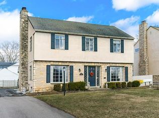 2246 Canterbury Rd, Columbus, OH 43221