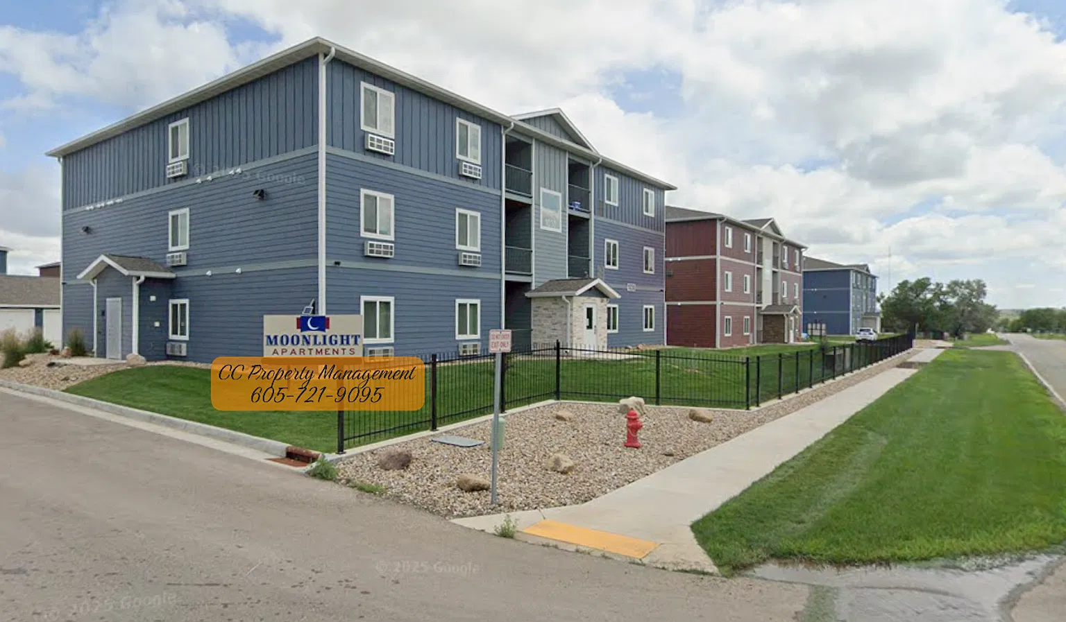 Moonlight Apartments 1014 (Building F) — Photo 1