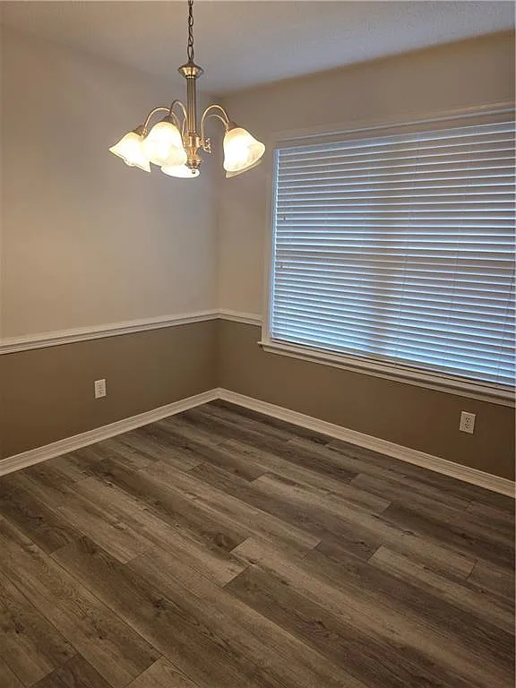 3 bed, 2.0 bath, 1472 sqft, $1,750 — Photo 4