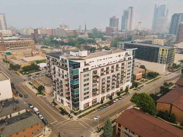 601 East Ogden AVENUE #504, Milwaukee, WI 53202