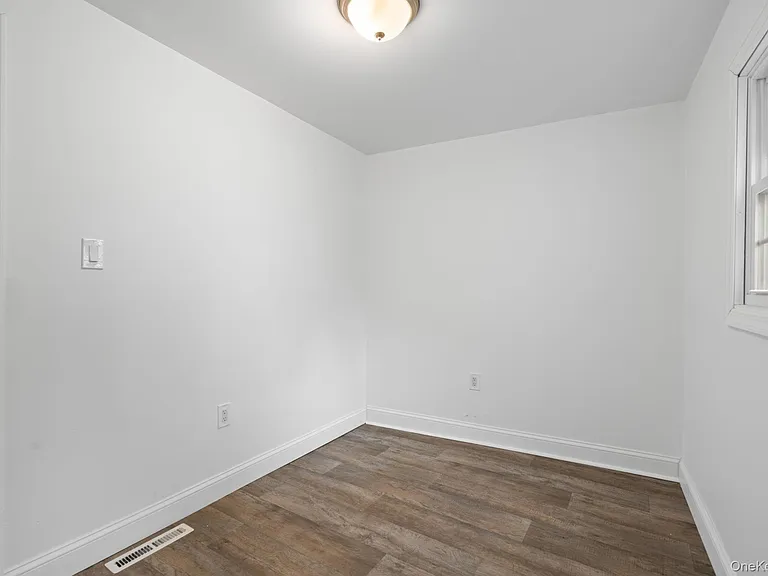 2 Benview Rd — Photo 12