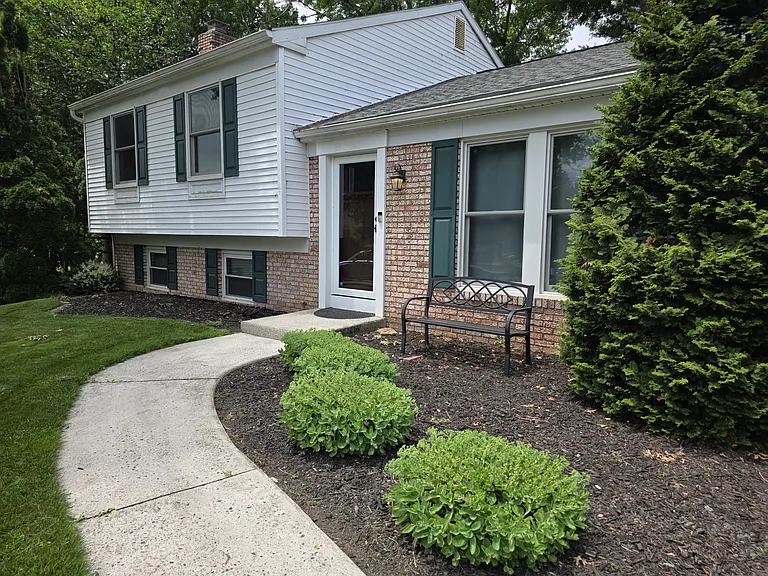 7 Countryside Ct — Photo 2