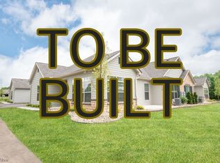 9264 Sharrott Rd #1703, Poland, OH 44514