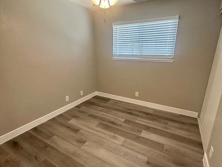 3631 Dunbar Ct — Photo 12