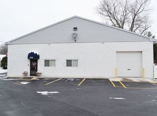 302 N Holland Sylvania Rd, Toledo, OH 43615