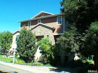 12425 Paradise Creek Ln, Fair Oaks, CA 95628