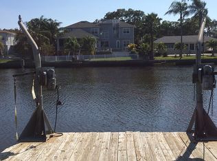 307 Lagoon Dr, Palm Harbor, FL 34683