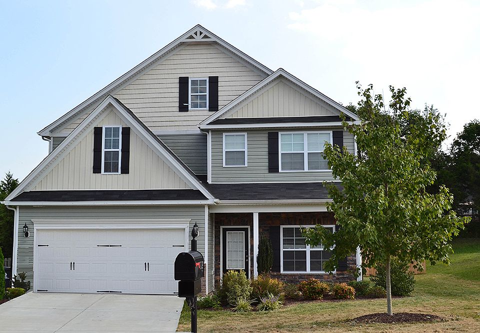 1st image of 2009 Heron Pointe Dr