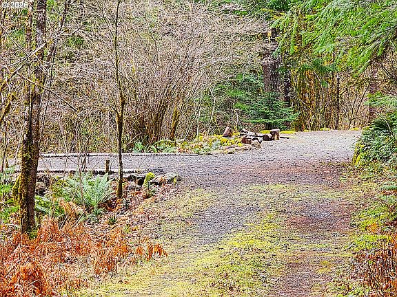 3rd image of E King Rd