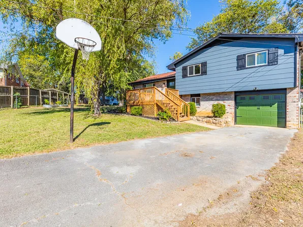 3 Shamrock Cir, Fort Oglethorpe, GA 30742