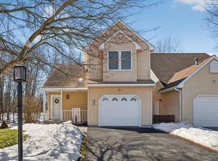 92 Cooks Court, Waterford, NY 12188