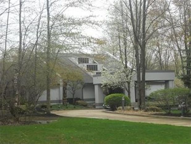 1st image of 4674 Creekside Dr