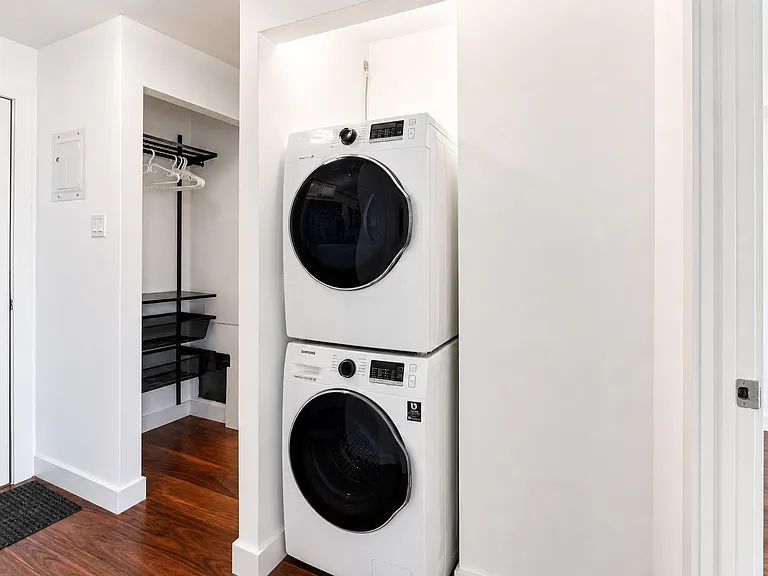 1129 Cameron Ave SW #502 — Photo 8