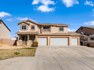 7523 Ridge View Dr, Lancaster, CA 93536