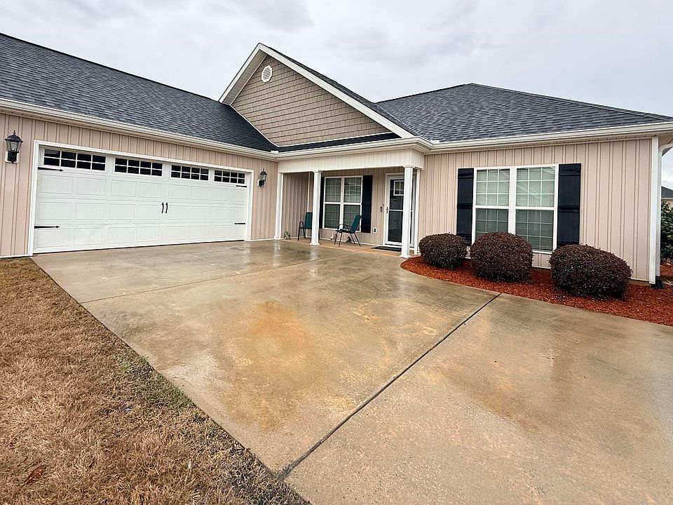 1st image of 2402 Quail Ridge Ln