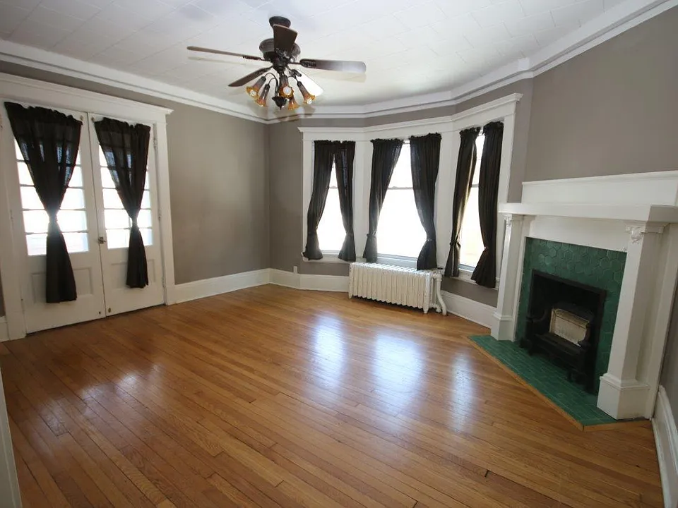 1012 Laurel Ave #1